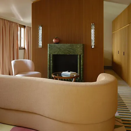 Palazzo Talia - Small Luxury Of The World 5* רומא