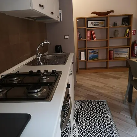 Apartment The Train Retreat Rome