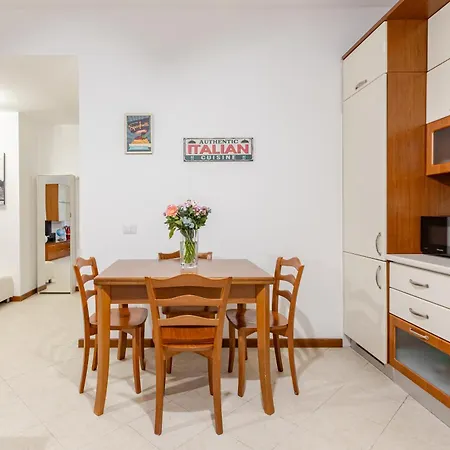 Apartment Six Comfort House - Style And Comfort Rome