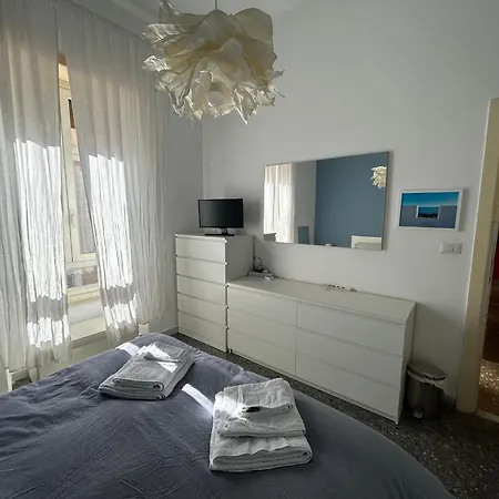 Private Near Garbatella & Caffarella Park Rom
