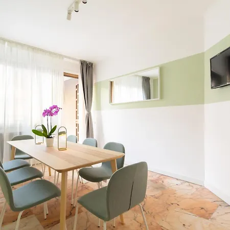 Apartment Domiziano Boutique *
