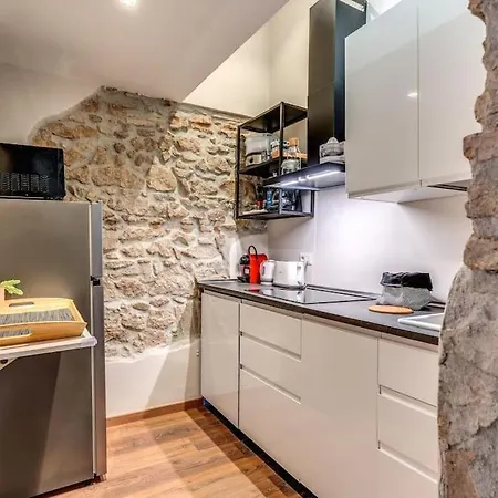 Apartment Vicolo Leopardo Trastevere *