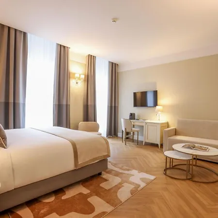 Leonardo Boutique Monti Roma