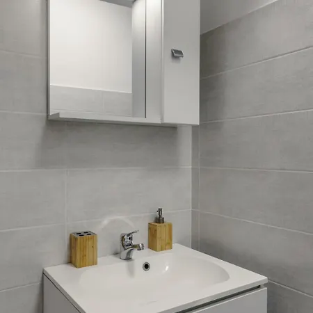 Intero Centro Porta Pia Apartment *