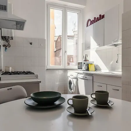 Intero Centro Porta Pia Apartment