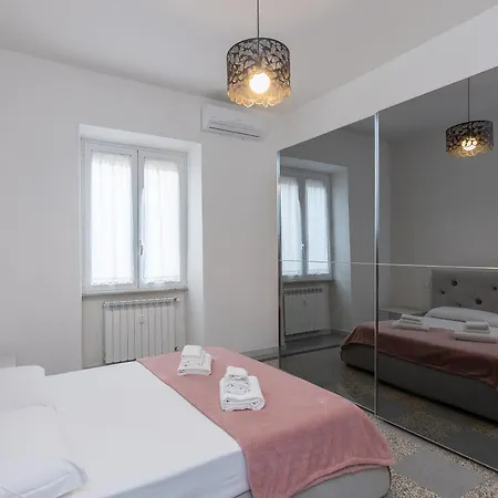 Cozy San Giovanni In Laterano *