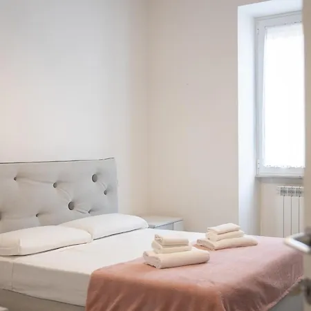 Apartment Cozy San Giovanni In Laterano Rome