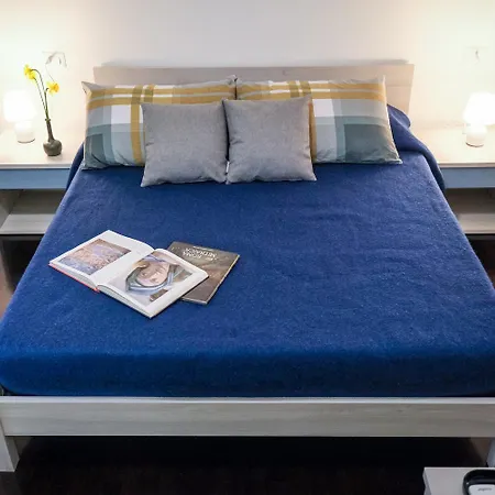 Marconi Apartment