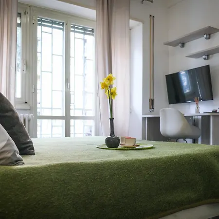 Marconi Apartment
