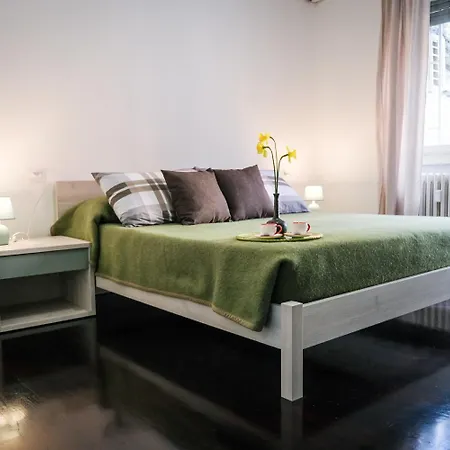 Marconi Apartment