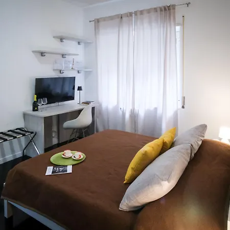 Marconi Apartment