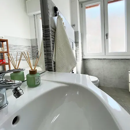 Appartamento La Casa Di Edy - Metro Malatesta