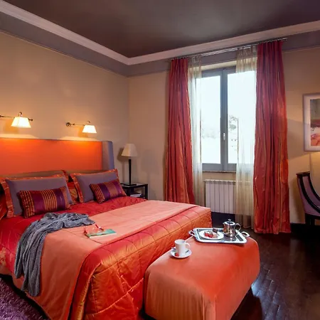 Vendégház The At The Spanish Steps 5*