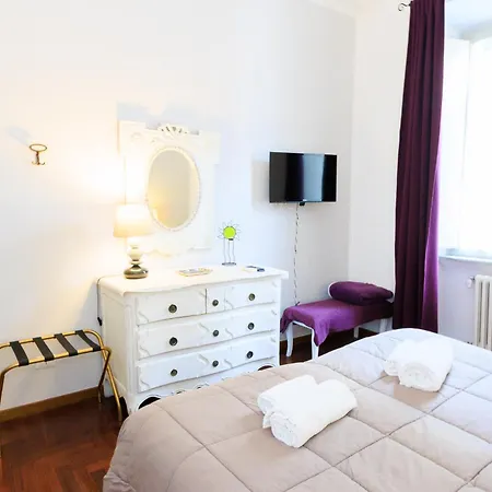 Vespasiano 49 * Rome