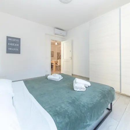 Casa Lorenzo Apartment *