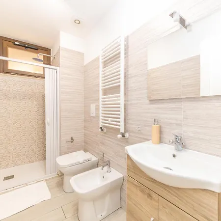 Apartment Casa Lorenzo Rome