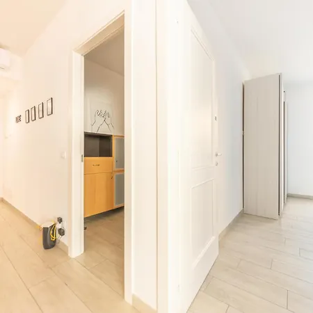 Casa Lorenzo Apartment *