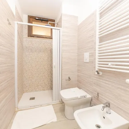 Casa Lorenzo Apartment *