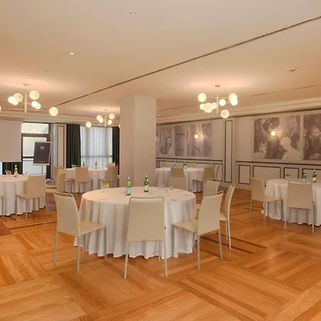 Hotel Nh Carpegna