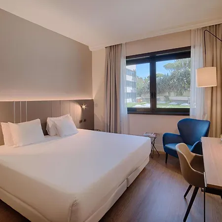 Hotel Nh Carpegna