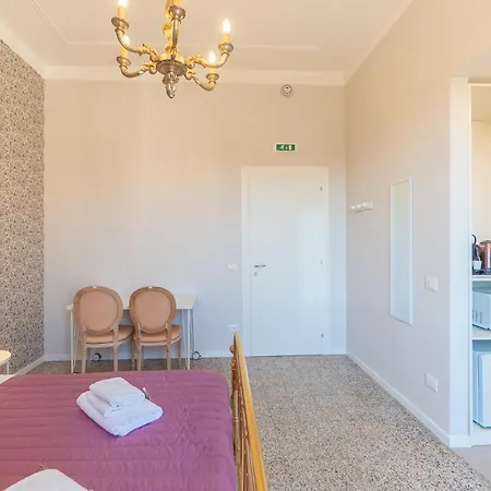 Floret San Giovanni Bed & Breakfast