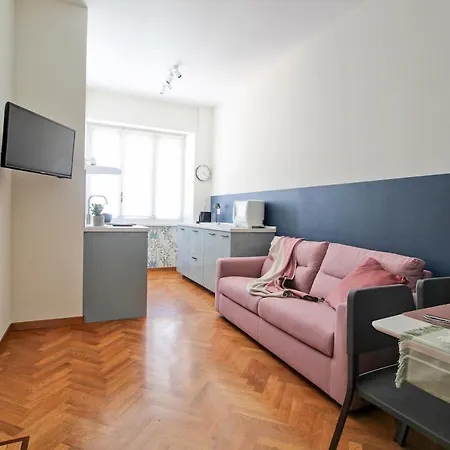 Apartment Casa Luminosa In Monteverde Rome