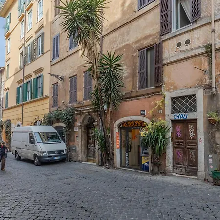 Vibrant Trastevere 2 Bedrooms On Via Del Moro Appartamento *