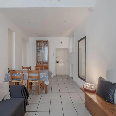 Vibrant Trastevere 2 Bedrooms On Via Del Moro * Roma