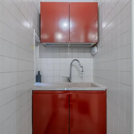 Vibrant Trastevere 2 Bedrooms On Via Del Moro * Rom