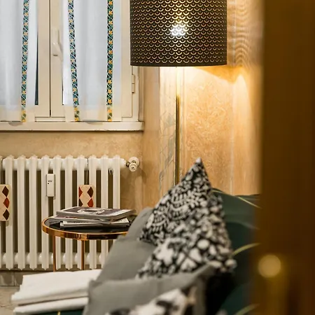 Chiara - Tiburtina Train Station Apartment *