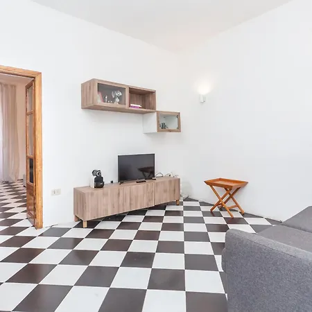 Апартаменты Palazzo Sant'elena - By Openroma