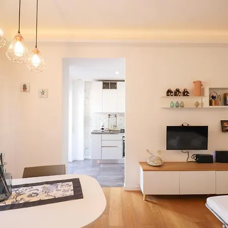 Stazione 5min- Moderno Ed Elegante Apartamento Roma