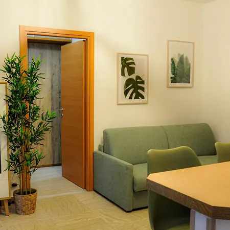 Apartment Moletta 17 *