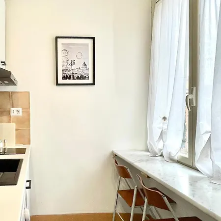 Apartment In Front Of The Vatican