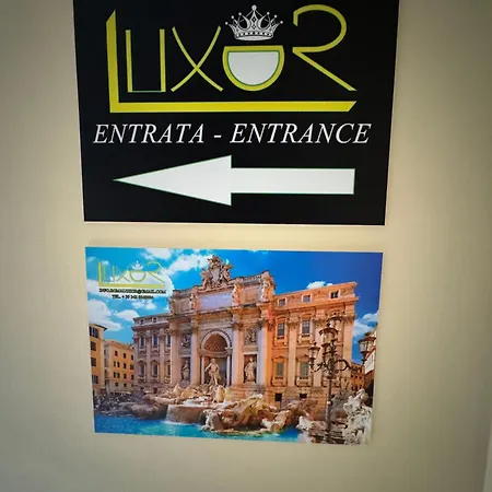 Bed and breakfast Luxor Eco Casa E Per Vacanze In Centro Piazza Bologna, Colosseo, Piazza Di Spagna, Vaticano, San Pietro, Sapienza, Fontana Di Trevi, Piazza Navona, Trastevere, Tiburtina, Termini, Aeroporto 2*