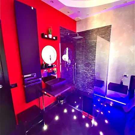 Luxury Design Apartment *