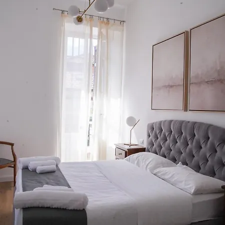 Lina - Sky Earth Liberty - 5 Min From Tube Villa *