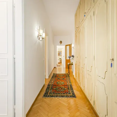 Garden Hill Villa