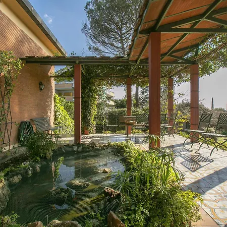 Villa Garden Hill