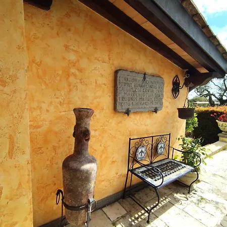 La Valle Dei Casali B&B Con Piscina E Natura A Roma Panzió 3*