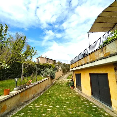 La Valle Dei Casali B&B Con Piscina E Natura A Roma 3* Róma