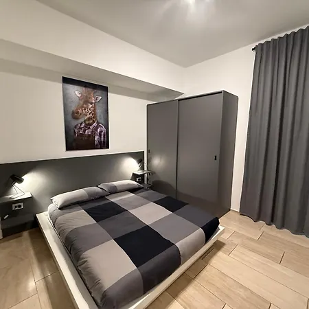 Luxury House In Nicolo V 120 Mq Apartment Rome