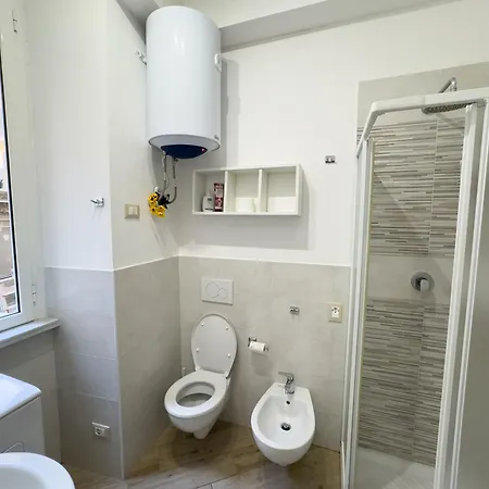 Valerias Nest Elegant With Wifi And Charm Appartamento