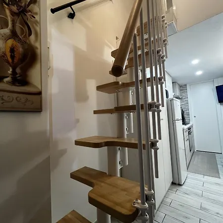 Apartment Machiavelli's House *