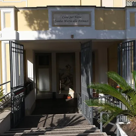 Casa Per Ferie Santa Maria Alle Fornaci 3*