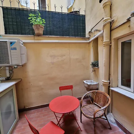 Apartment Vacanze Romane *
