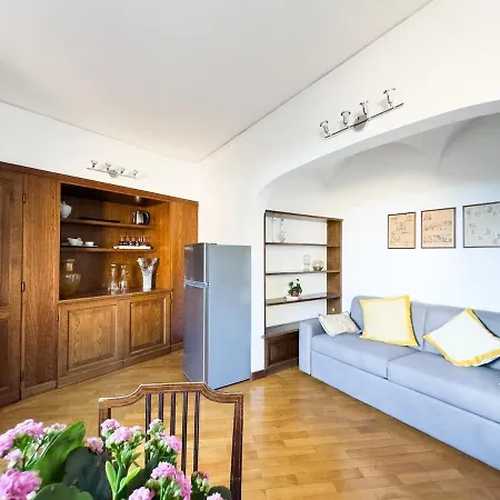 Maison Giulia Apartment *