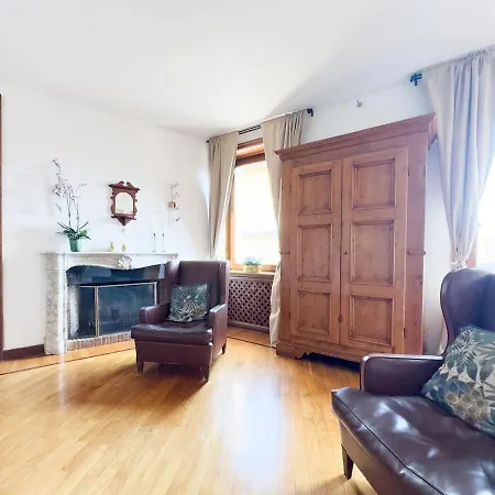 Apartment Maison Giulia Rome