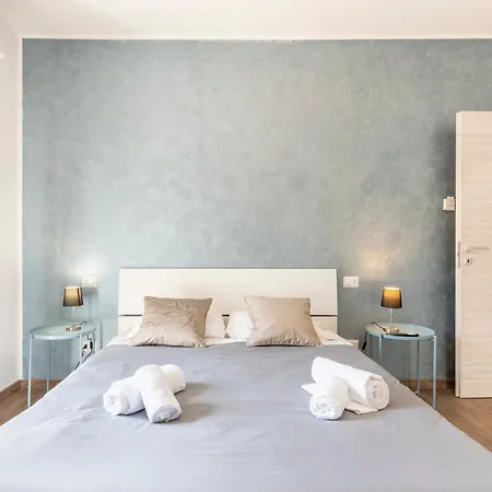 Drive In Bed & Breakfast 3*