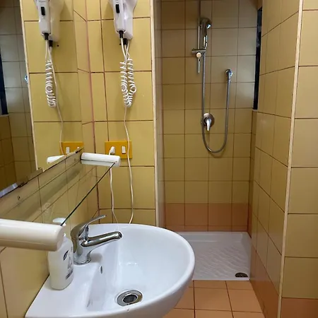 Near Termini Station 3*